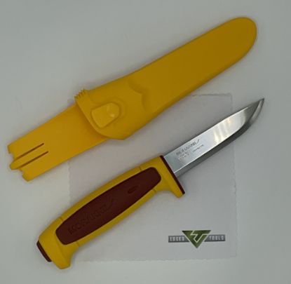 Morakniv Basic 546 - Red Yellow